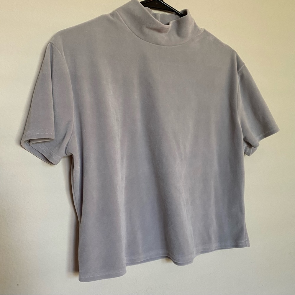 Cropped Blouse - Picture 2 of 6